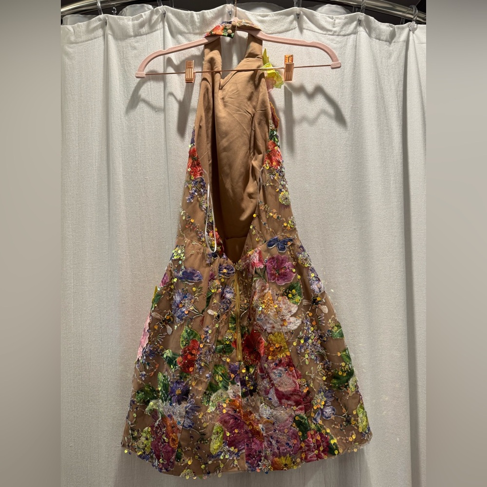 Elliatt Brown Halter Mini Dress with Multicolor Floral Embroidery - Picture 5 of 6